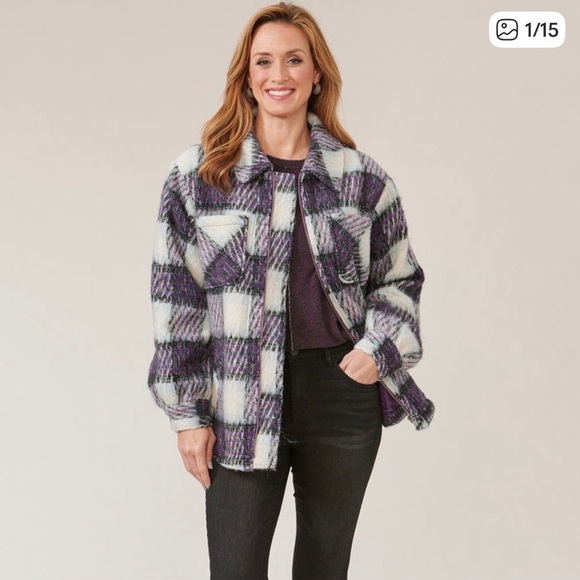 Democracy Jackets & Blazers - Democracy Long Blouson Sleeve Zip Front Collared Patch Pocket Plaid Jacket XS